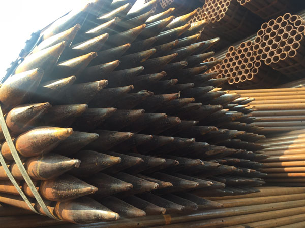 ����ע�{��